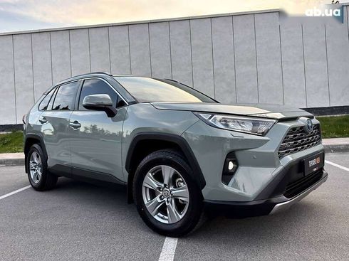 Toyota RAV4 2024 - фото 15