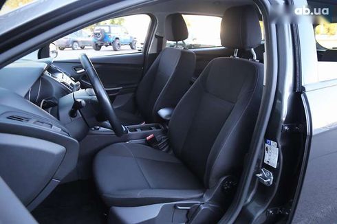 Ford Focus 2017 - фото 8