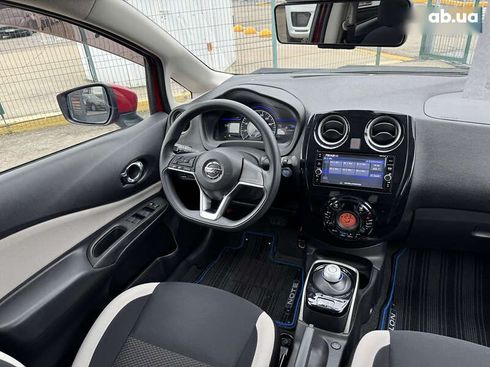 Nissan Note 2018 - фото 30