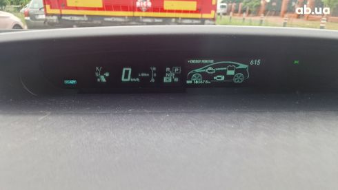 Toyota Prius 2010 черный - фото 19