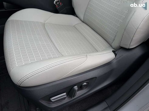 Toyota bZ 2023 - фото 29