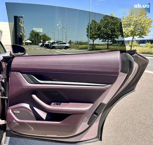 Porsche Taycan 2020 - фото 15