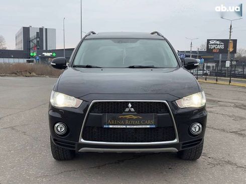 Mitsubishi Outlander 2012 - фото 3