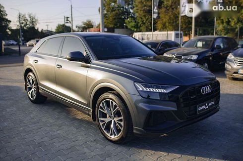 Audi Q8 2022 - фото 5