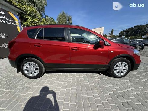 Suzuki SX4 2020 - фото 18