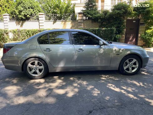 BMW 5 серия 2005 серый - фото 6