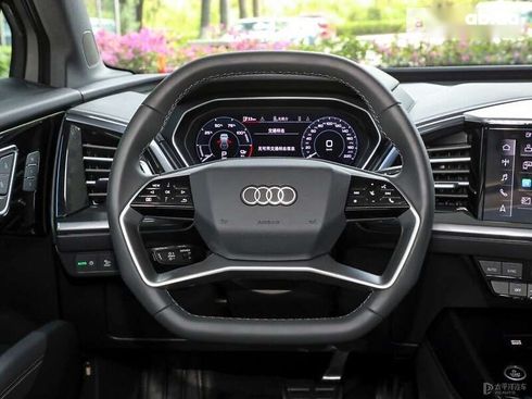 Audi Q4 e-tron 2023 - фото 3