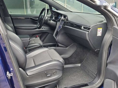 Tesla Model X 2017 - фото 10
