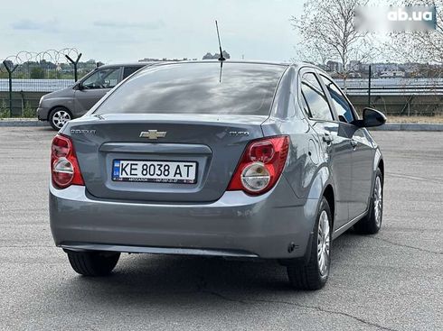Chevrolet Aveo 2014 - фото 21