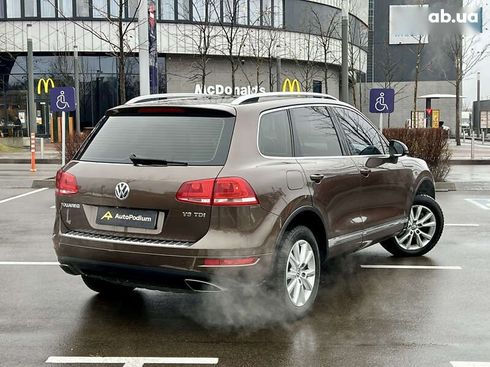 Volkswagen Touareg 2012 - фото 13