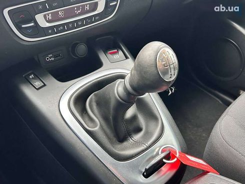 Renault Scenic 2011 - фото 20
