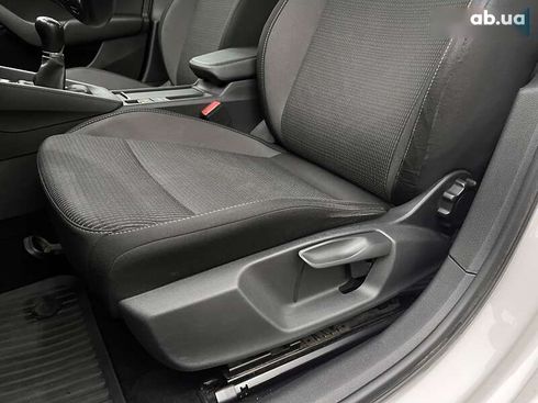 Skoda Octavia 2021 - фото 13