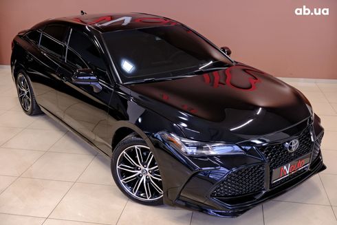 Toyota Avalon 2019 черный - фото 4