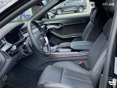 Audi A8 2021 - фото 22