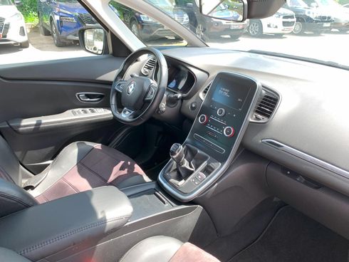 Renault grand scenic 2018 черный - фото 98