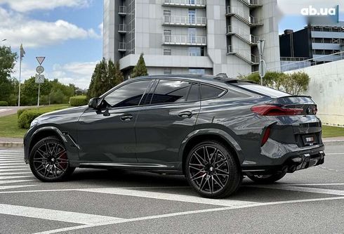 BMW X6 M 2022 - фото 8