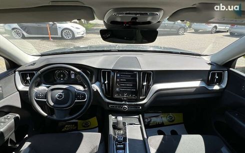 Volvo XC60 2020 - фото 11