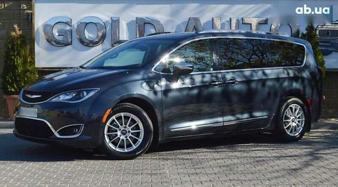 Chrysler Pacifica 2019 - фото 6