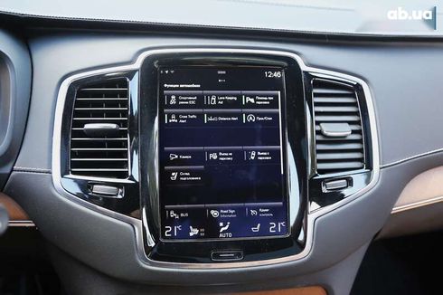 Volvo XC90 2017 - фото 19