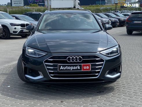 Audi A4 2020 серый - фото 2