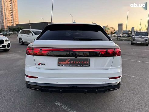 Audi Q8 2023 - фото 13