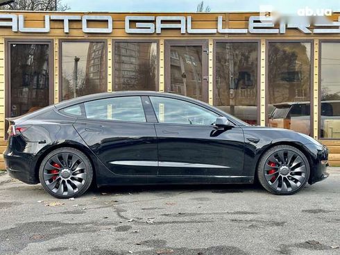 Tesla Model 3 2023 - фото 4