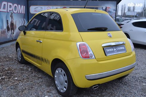 Fiat 500 2011 желтый - фото 9