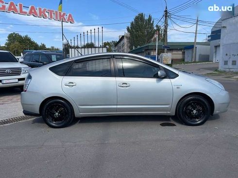 Toyota Prius 2005 - фото 7