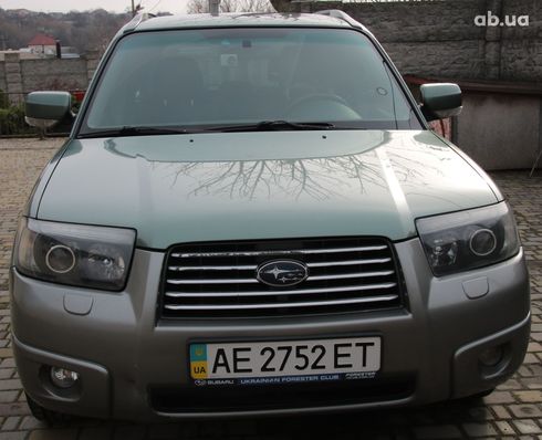 Subaru Forester 2006 зеленый - фото 9