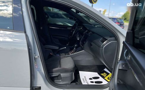 Skoda Octavia 2019 - фото 23