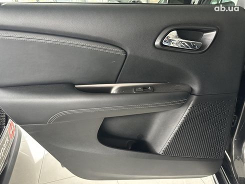Dodge Journey 2016 серый - фото 13