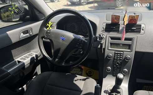 Volvo V50 2010 - фото 14
