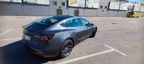 Tesla Model 3 2018 серый - фото 4