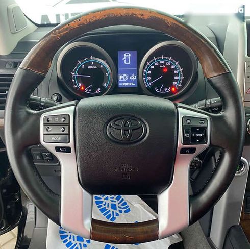 Toyota Land Cruiser Prado 2010 - фото 18