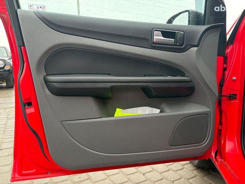 Ford Focus 2008 красный - фото 17