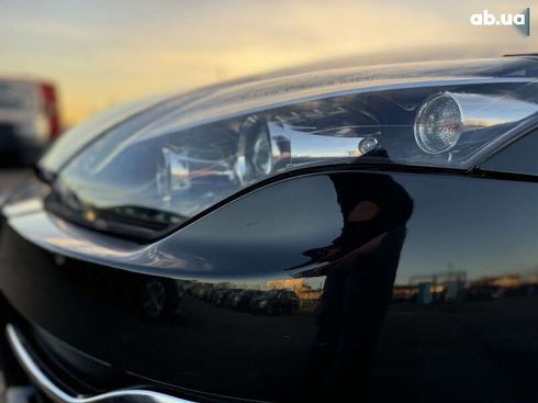 Renault Laguna 2011 - фото 22