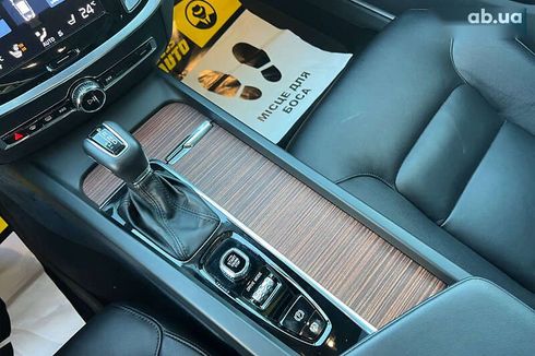 Volvo S60 2020 - фото 17