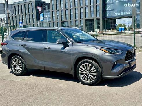 Toyota Highlander 2021 - фото 18