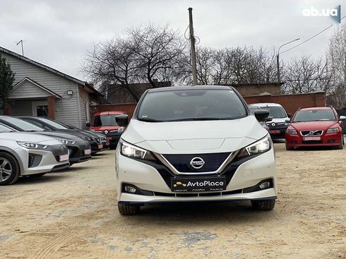 Nissan Leaf 2019 - фото 11