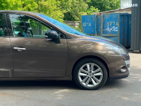 Renault Megane 2011 коричневый - фото 4