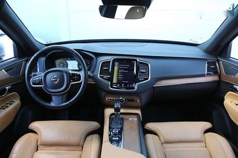 Volvo XC90 2017 - фото 14