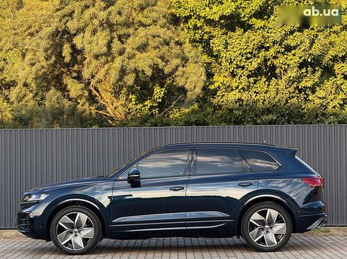 Volkswagen Touareg 2023 - фото 7