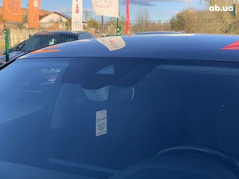 Skoda Octavia 2020 - фото 12