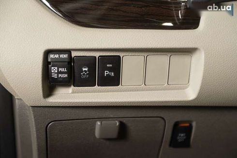 Toyota Sienna 2020 - фото 16