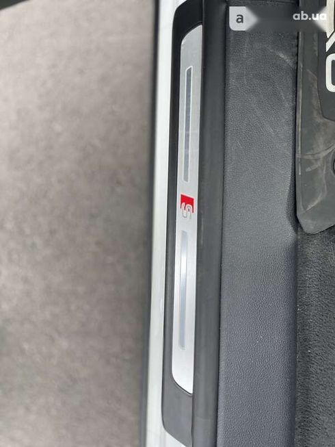 Audi Q8 2018 - фото 16