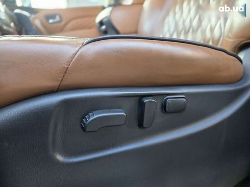 Infiniti QX80 2017 - фото 18