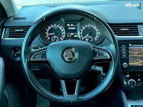 Skoda Octavia 2017 - фото 16