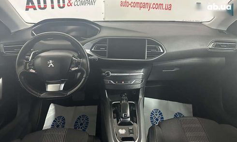 Peugeot 308 2020 - фото 13