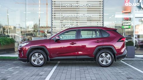 Toyota RAV4 2022 - фото 3