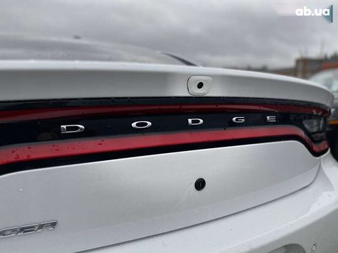 Dodge Charger 2019 - фото 13